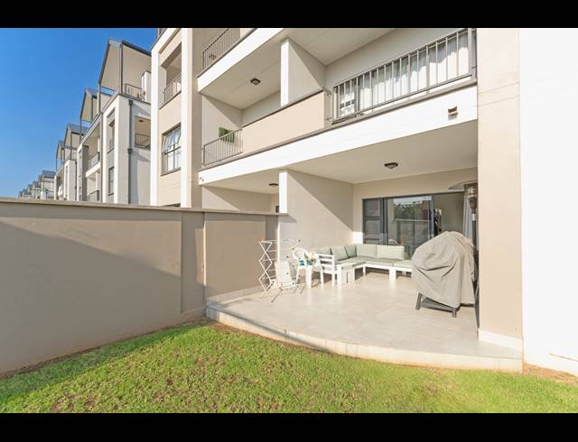 3 BEDROOM APARTMENT TO LET IN WATERFALL